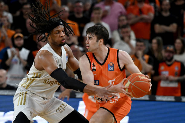 尽管技术稳 尽管技术稳