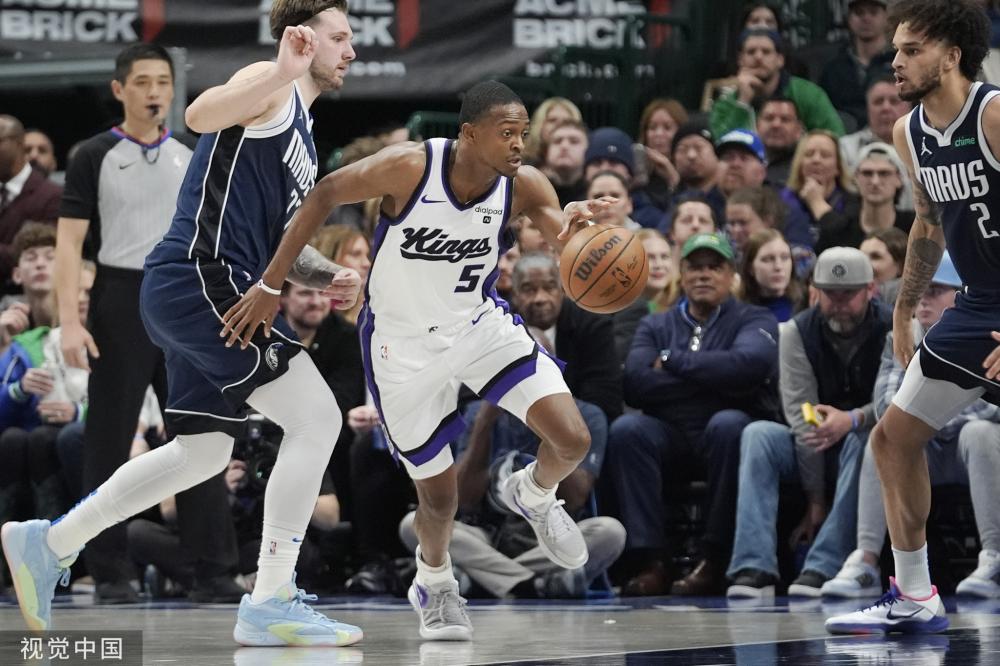 现出的故事 现出的故事